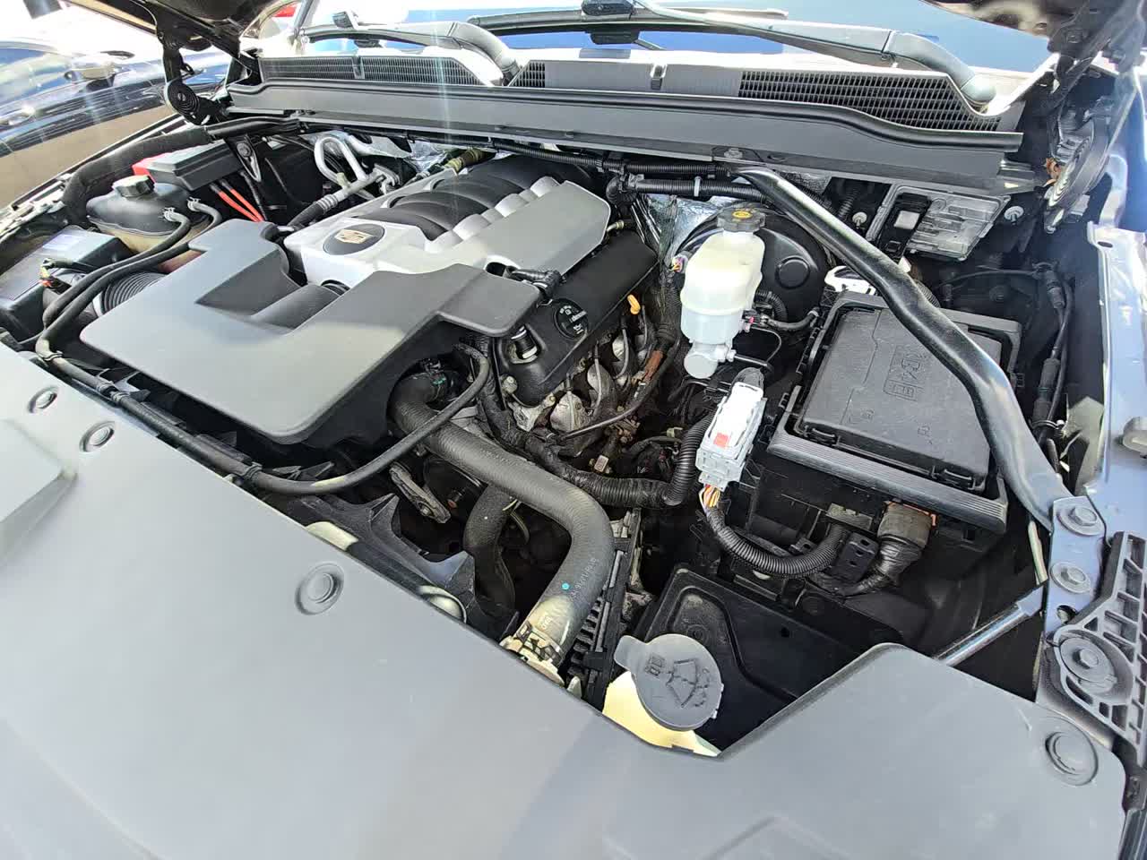 2017 Cadillac Escalade Luxury AWD