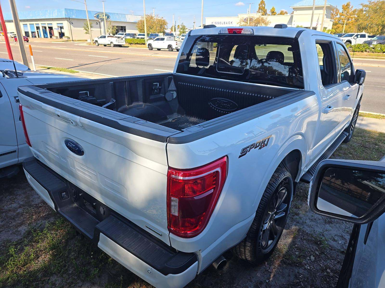 2023 Ford F-150 XLT AWD