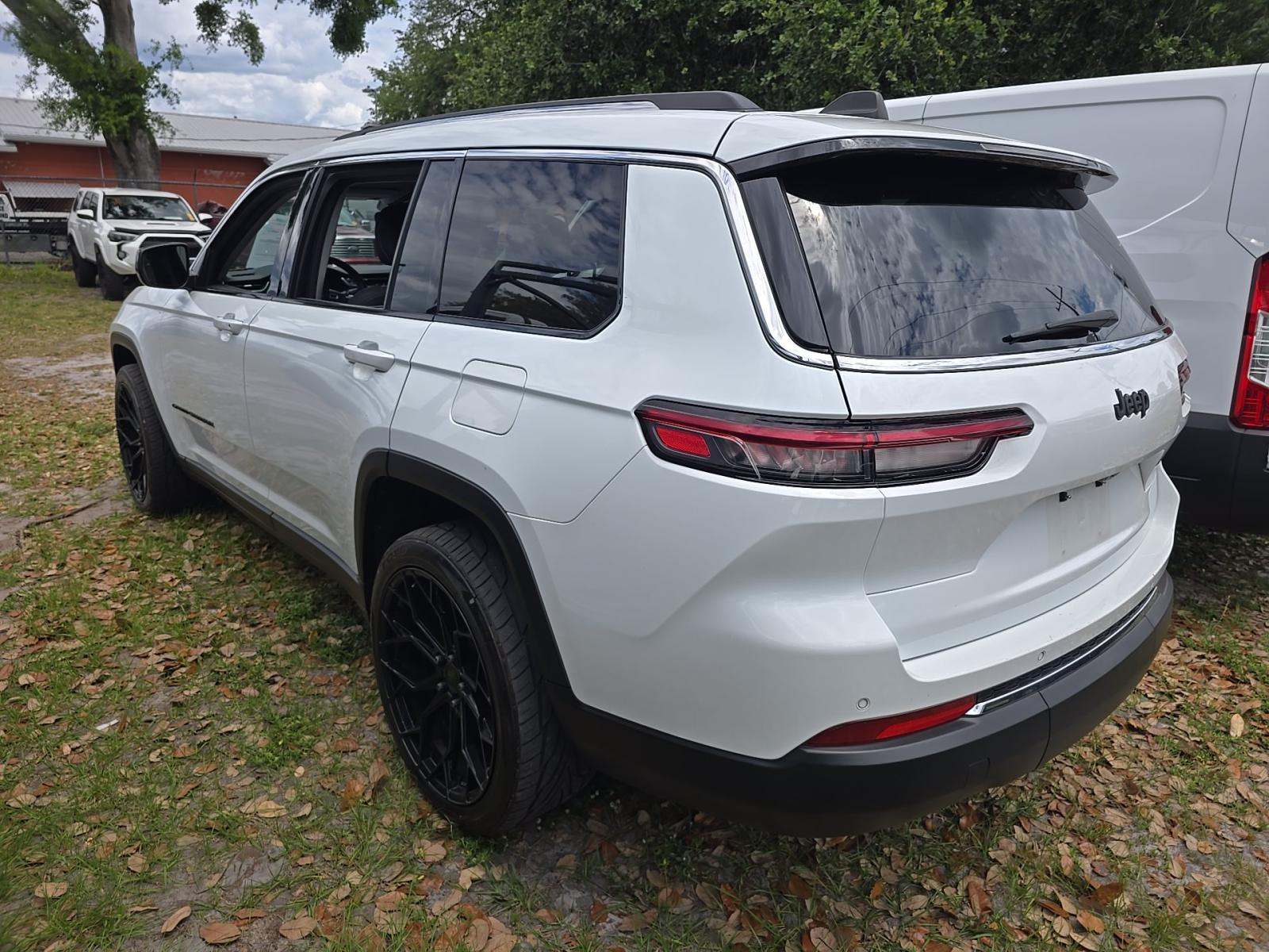 JEEP GRAND CHEROKEE - 2