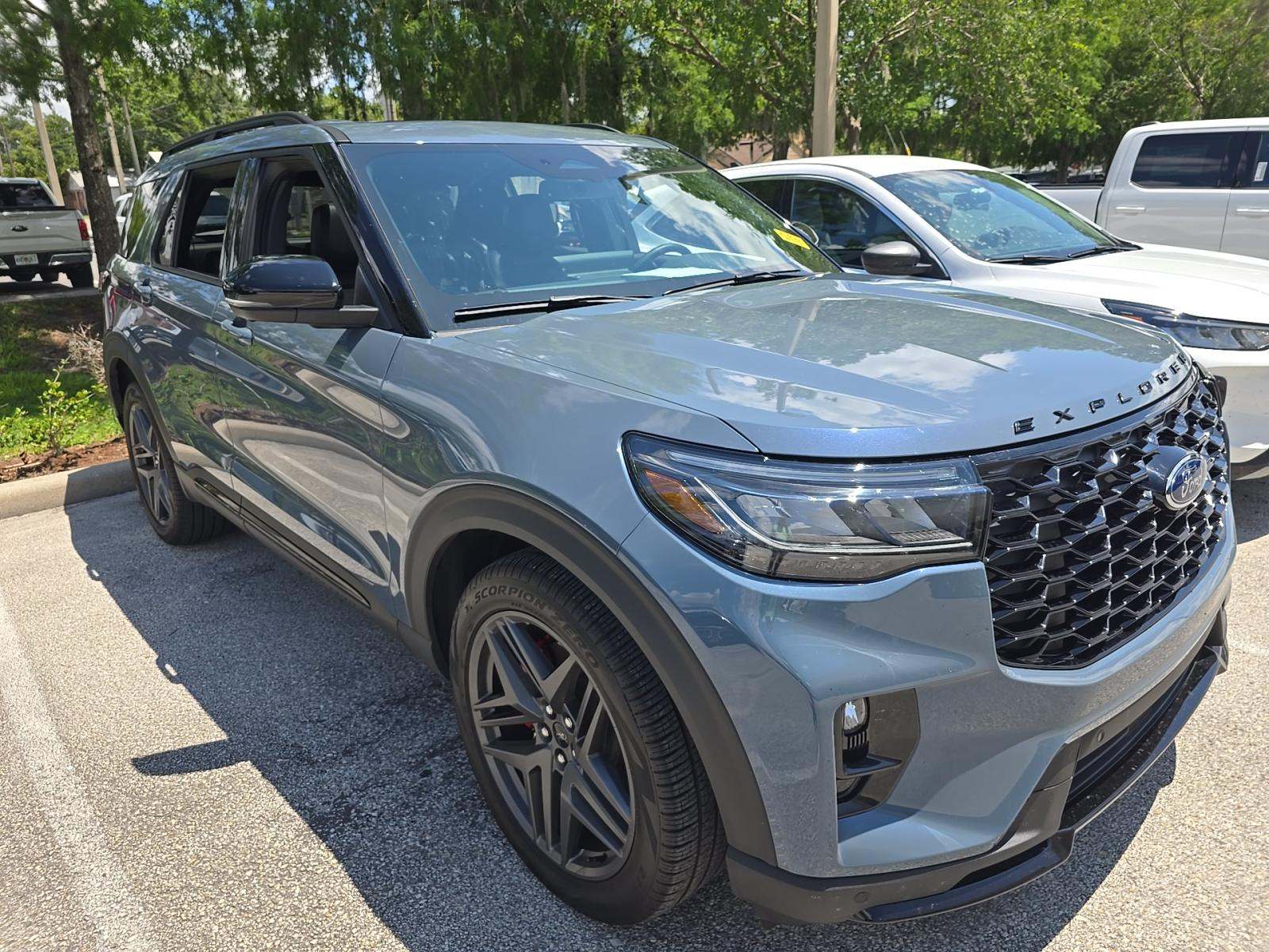 2026 Ford Explorer ST AWD