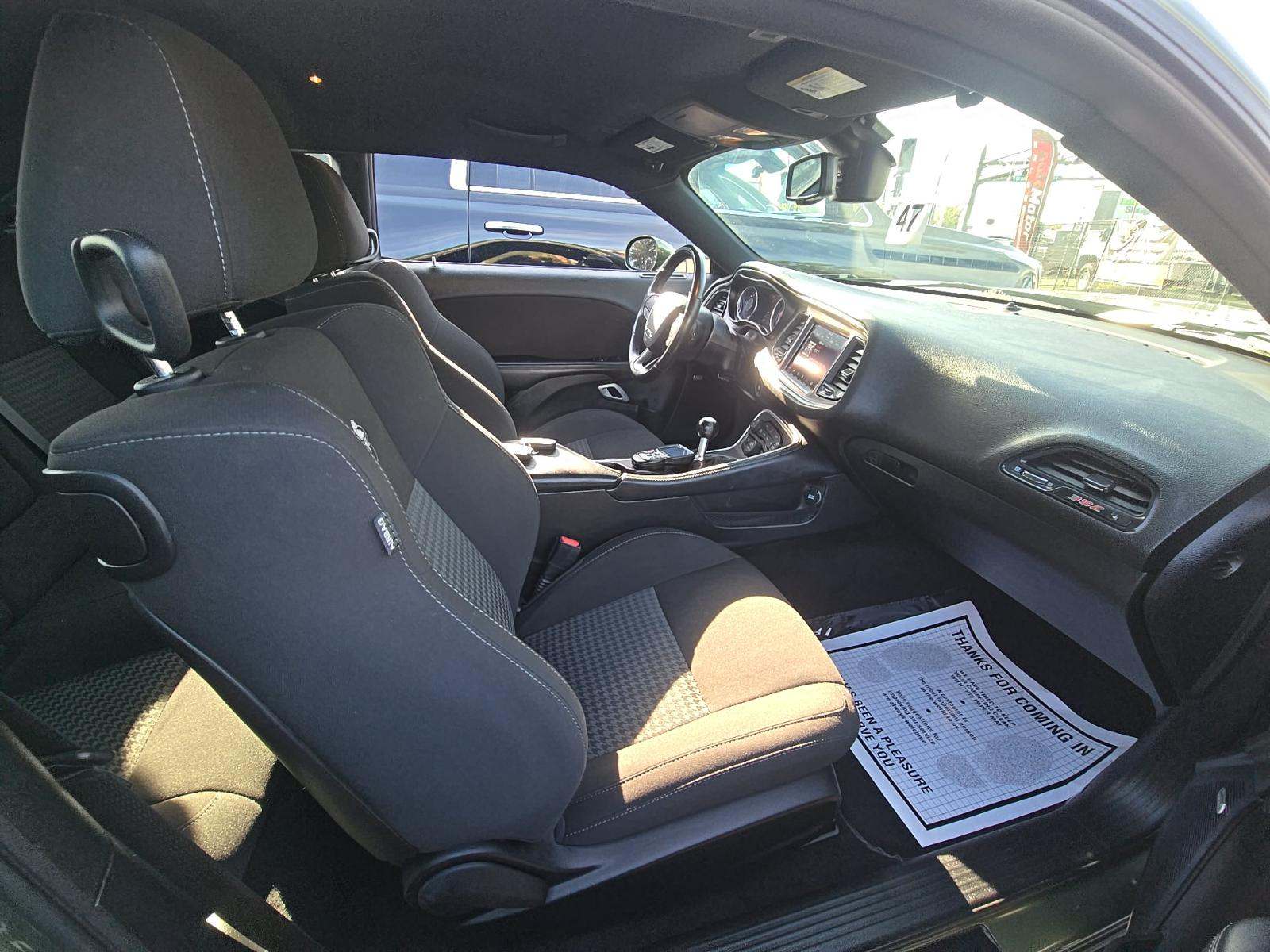 2022 Dodge Challenger R/T Scat Pack RWD