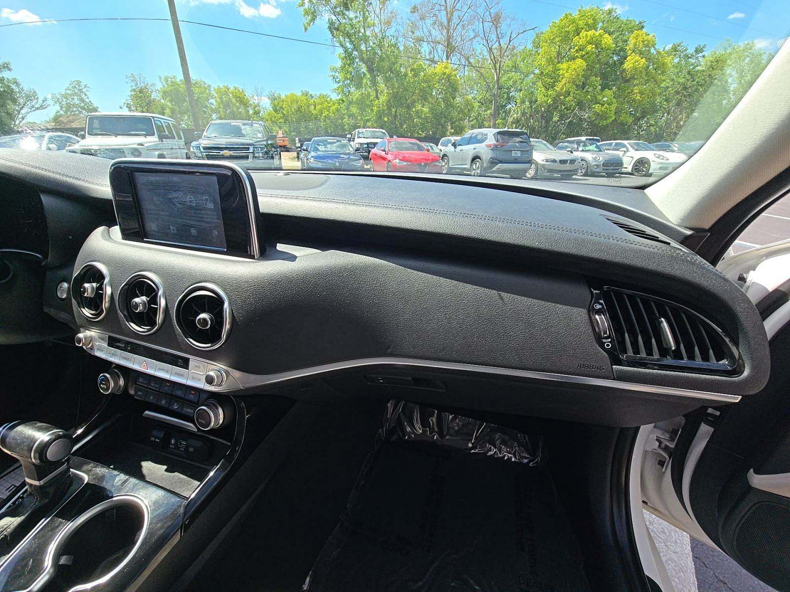 2019 Kia Stinger Base RWD