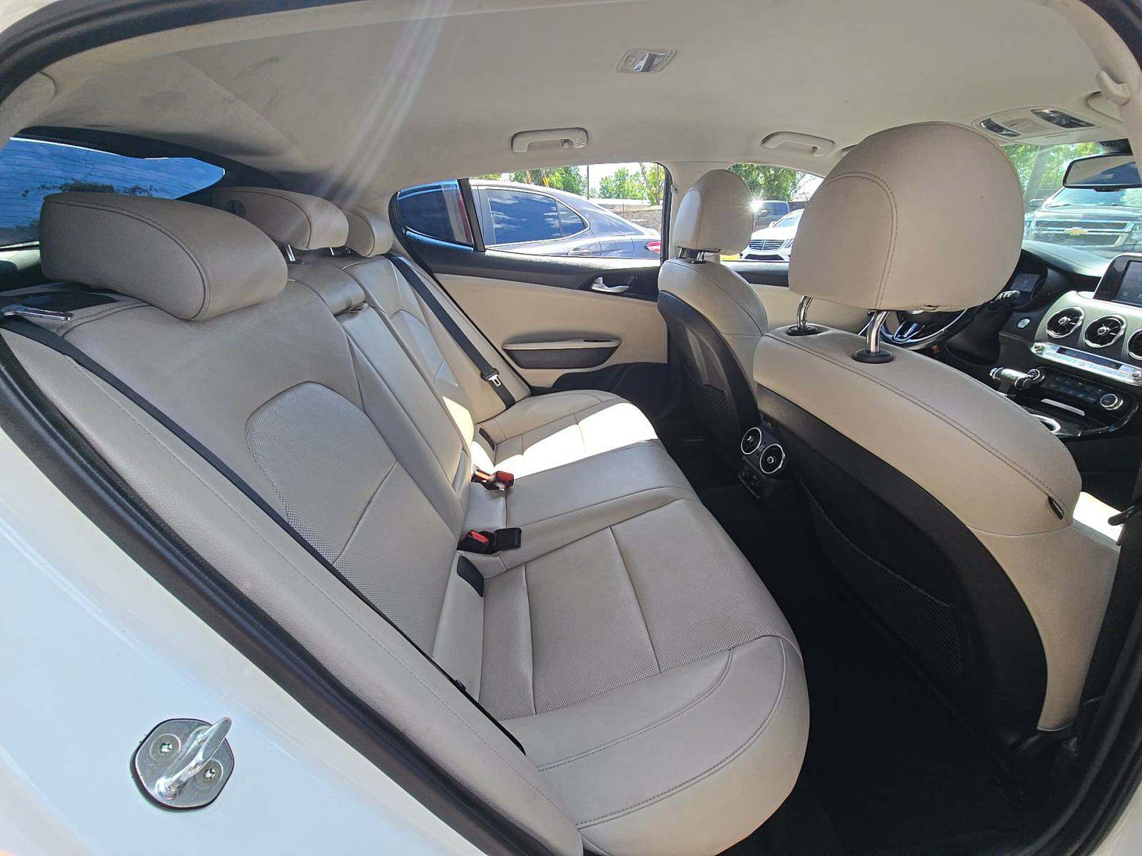 2019 Kia Stinger Base RWD