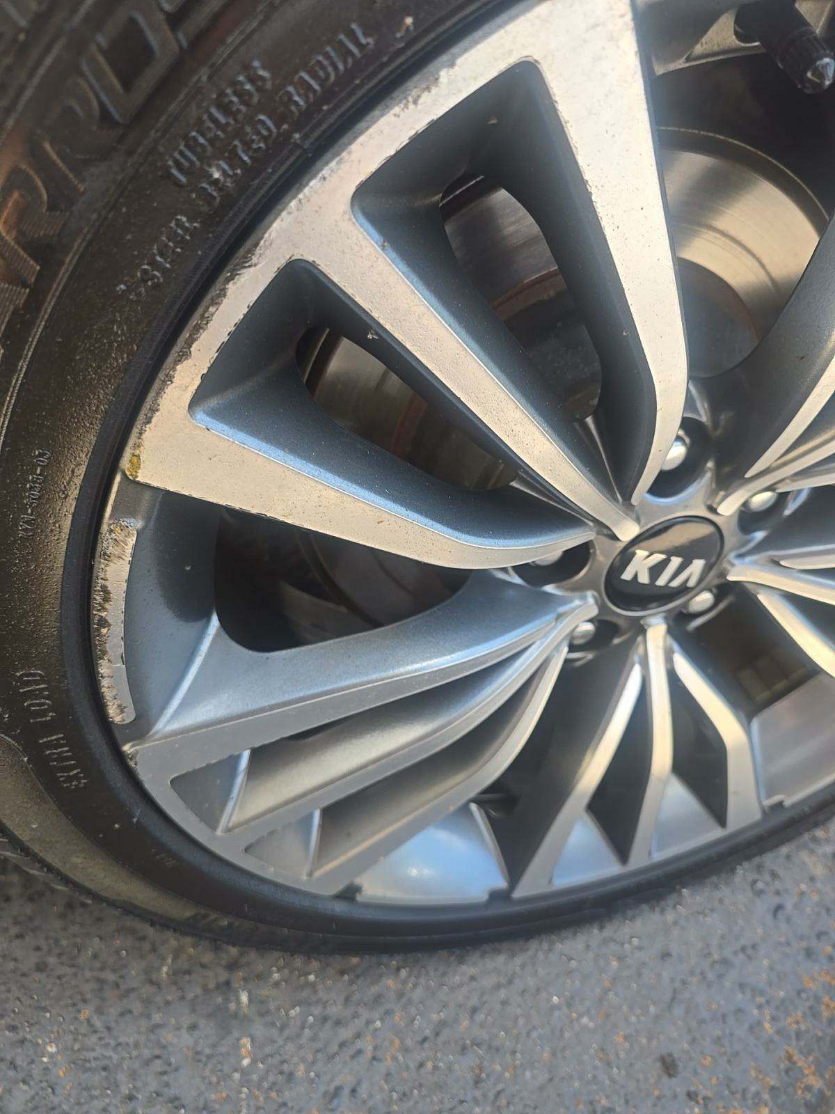 2019 Kia Stinger Base RWD