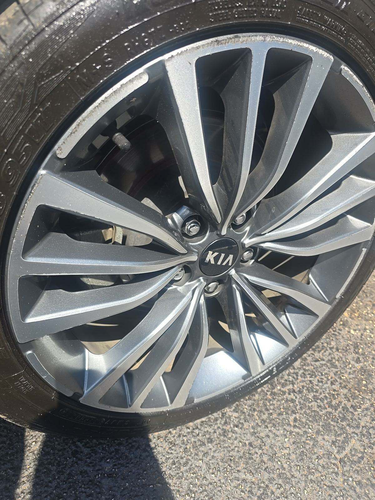 2019 Kia Stinger Base RWD