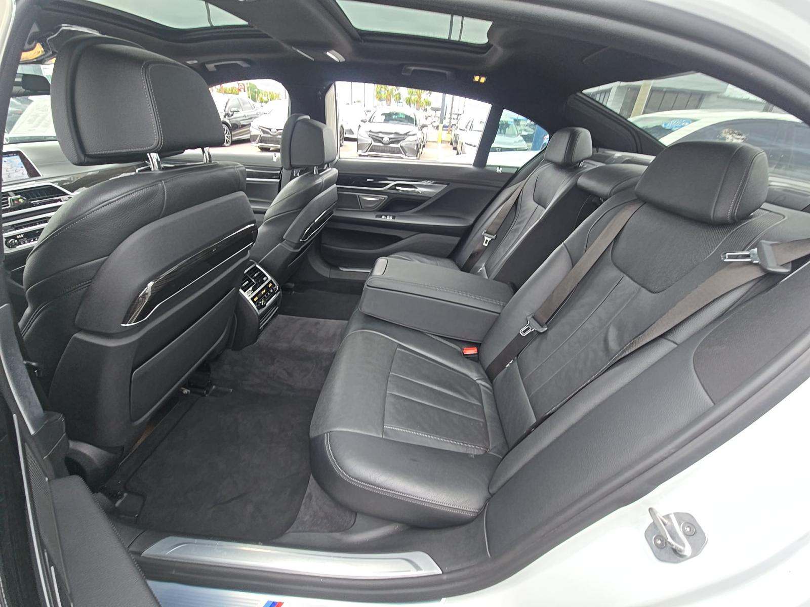 2018 BMW 7 Series 740e xDrive iPerformance AWD