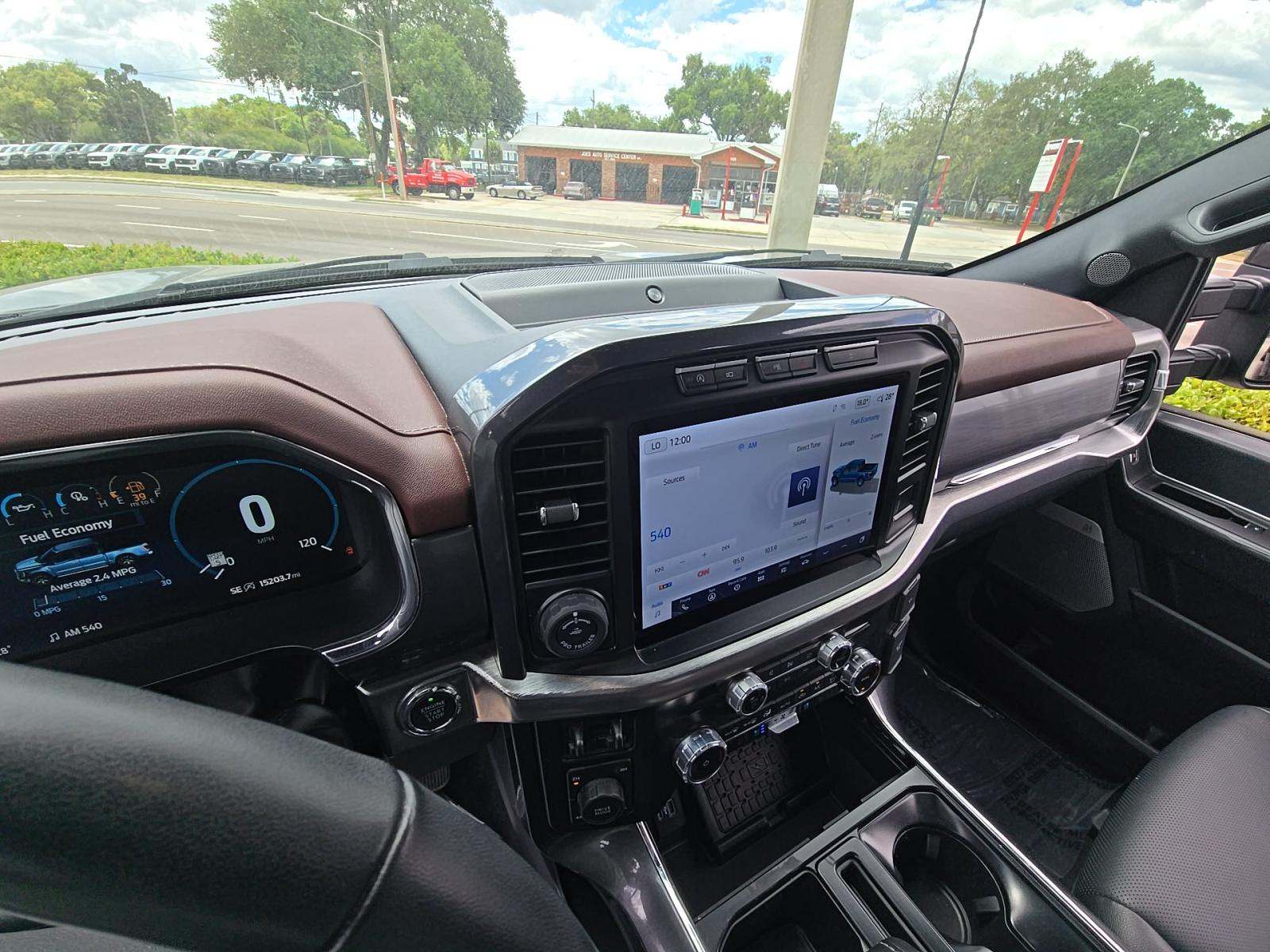2023 Ford F-150 Lariat AWD