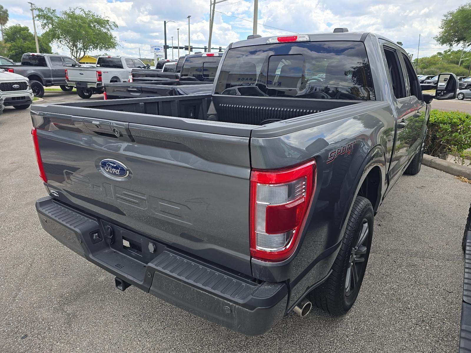 2023 Ford F-150 Lariat AWD
