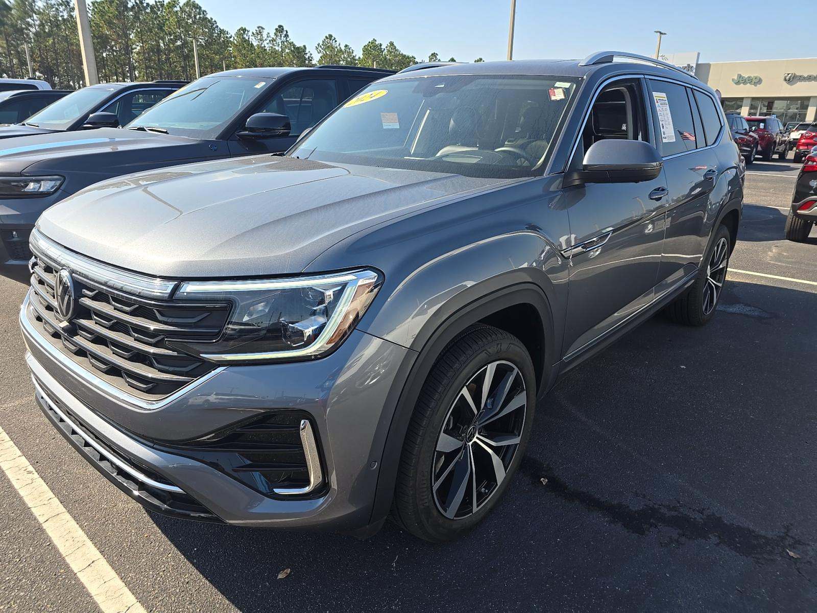 2024 Volkswagen Atlas 2.0T SEL Premium R-Line AWD