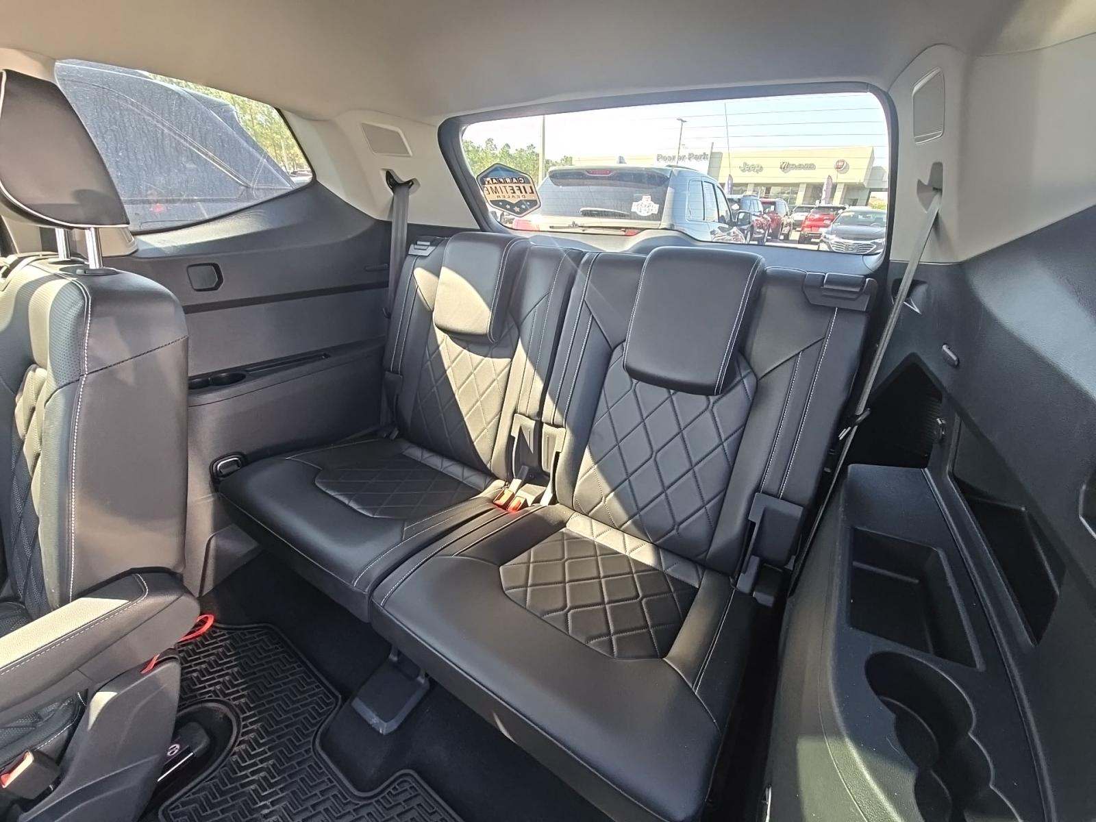 2024 Volkswagen Atlas 2.0T SEL Premium R-Line AWD