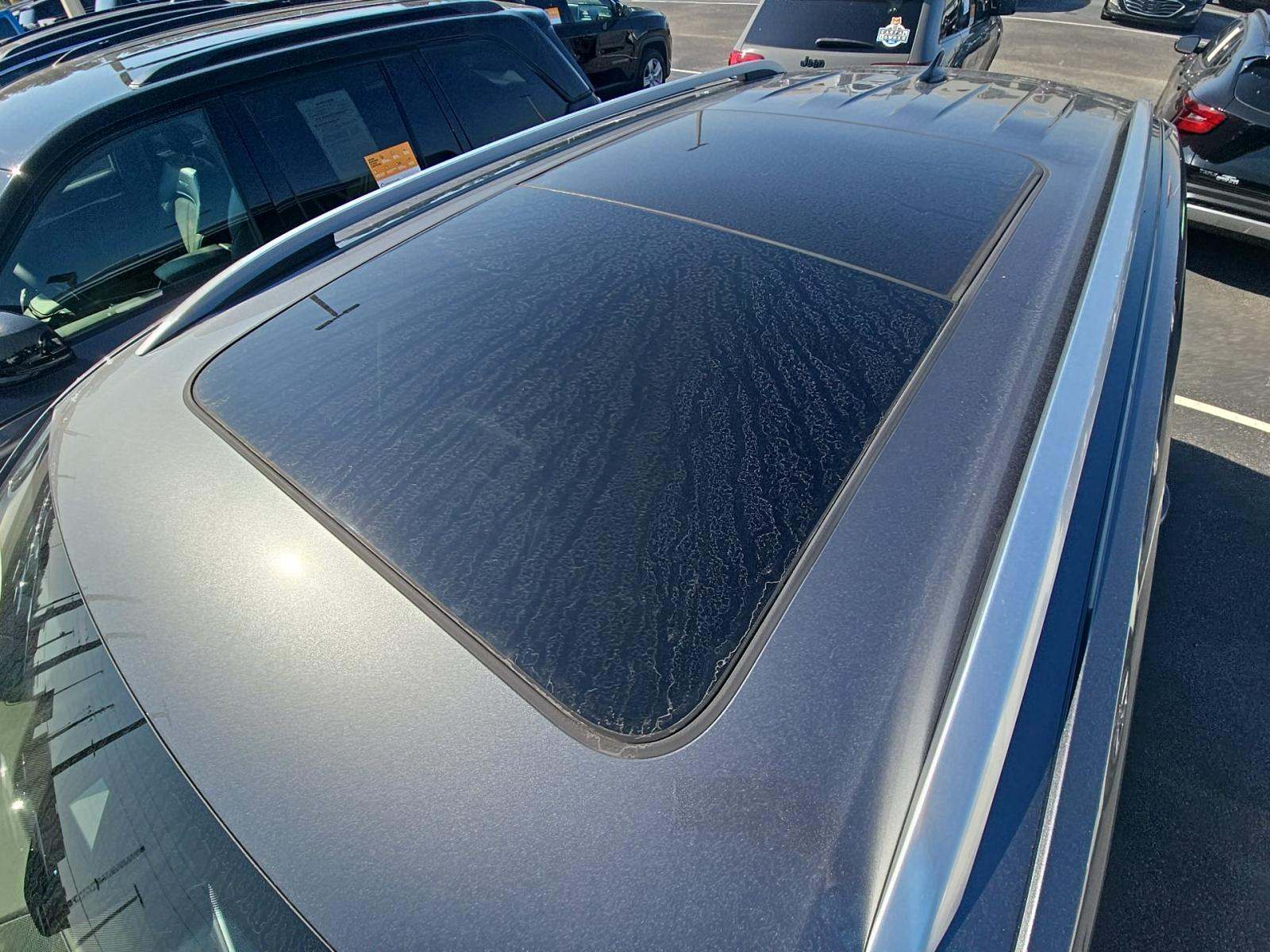 2024 Volkswagen Atlas 2.0T SEL Premium R-Line AWD