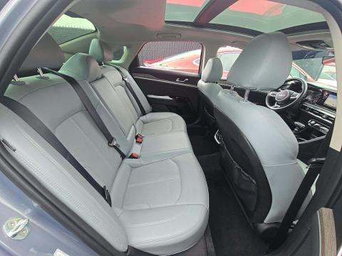 2023 Kia K5 EX FWD