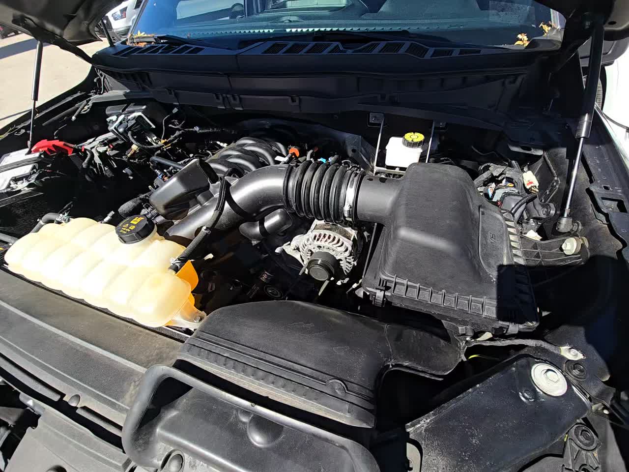 2022 Ford F-150 XLT AWD