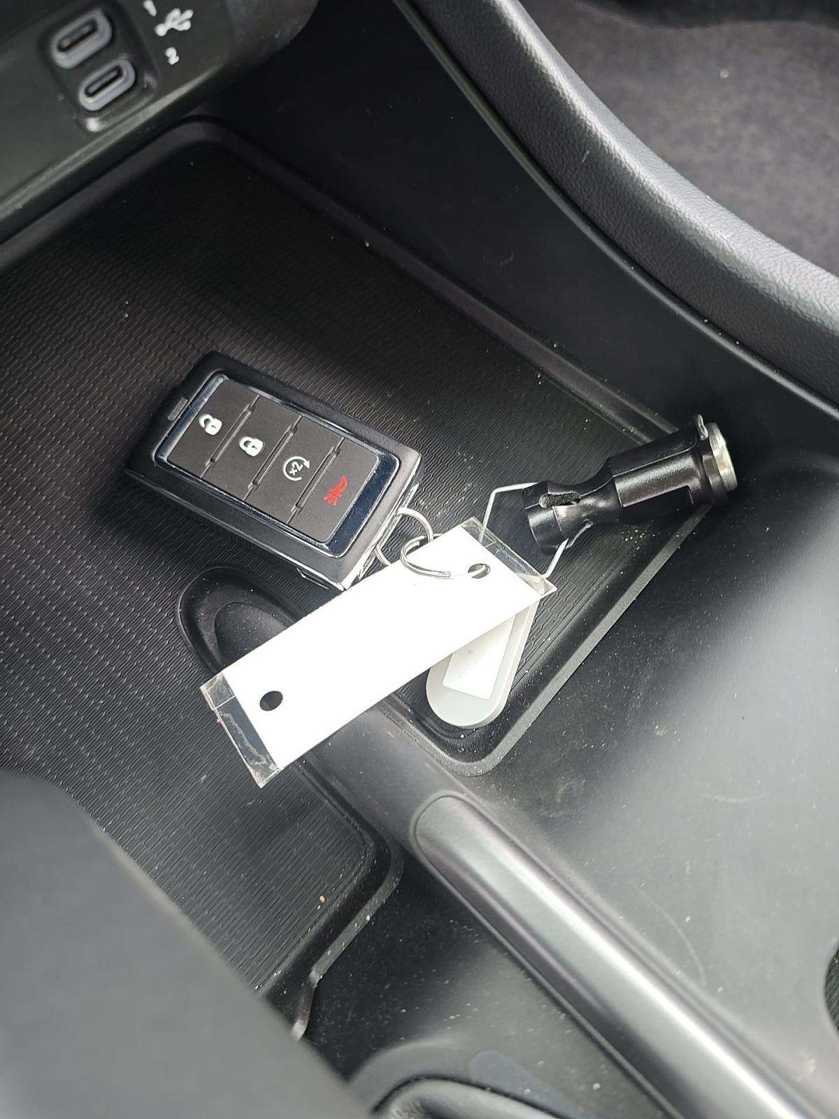 DODGE CHALLENGER - 8