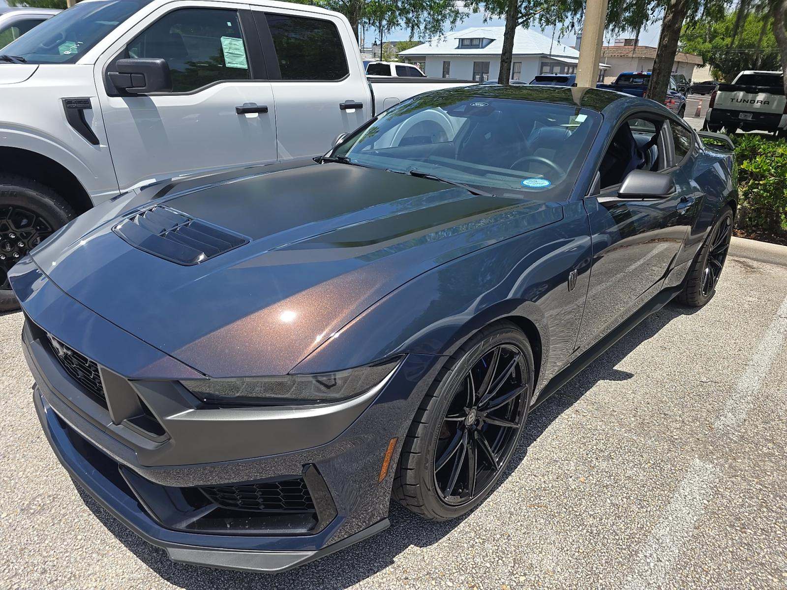 FORD MUSTANG - 1