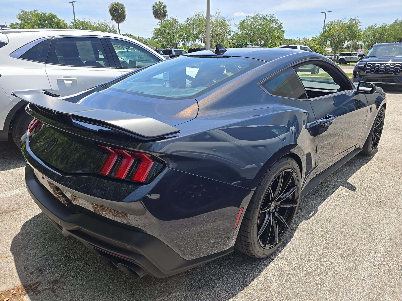 FORD MUSTANG - 3
