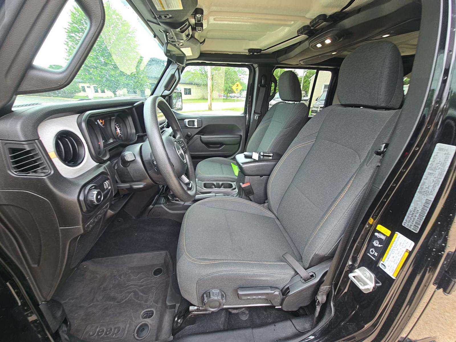 2024 Jeep Wrangler Sport AWD