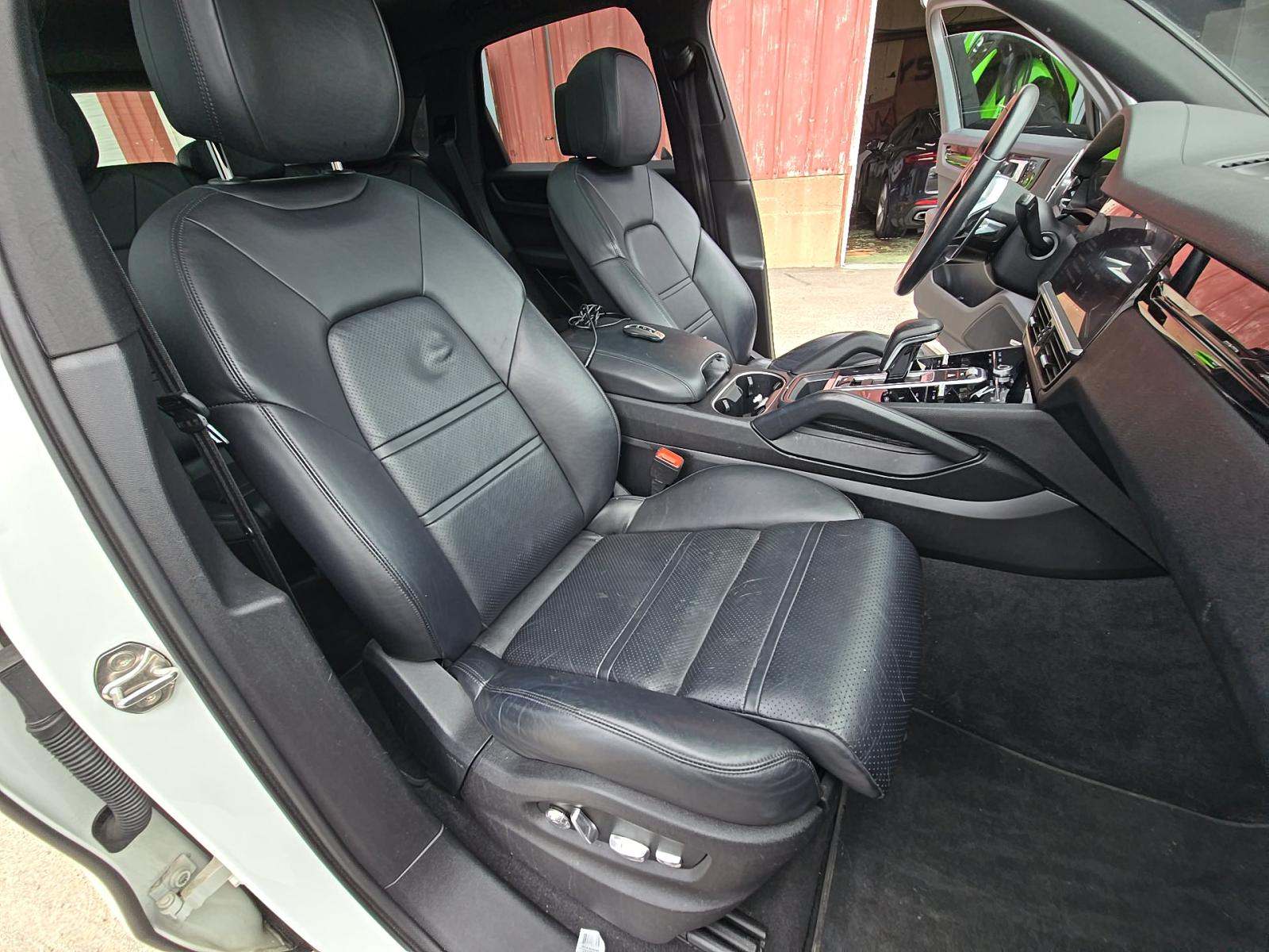 2019 Porsche Cayenne Base AWD