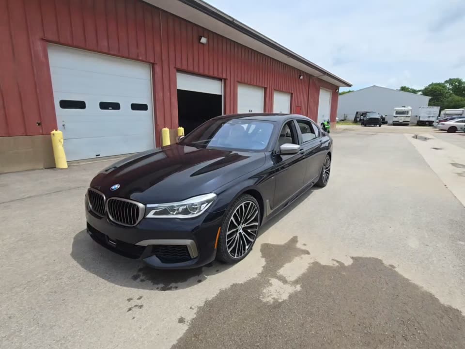 2018 BMW 7 Series M760i xDrive AWD