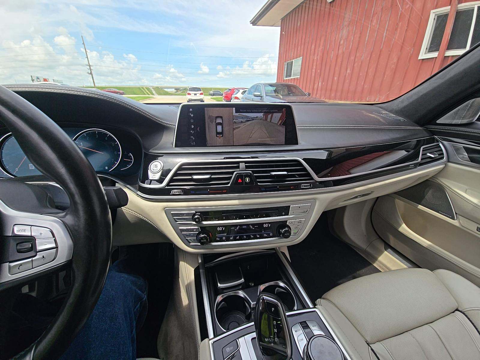 2018 BMW 7 Series M760i xDrive AWD
