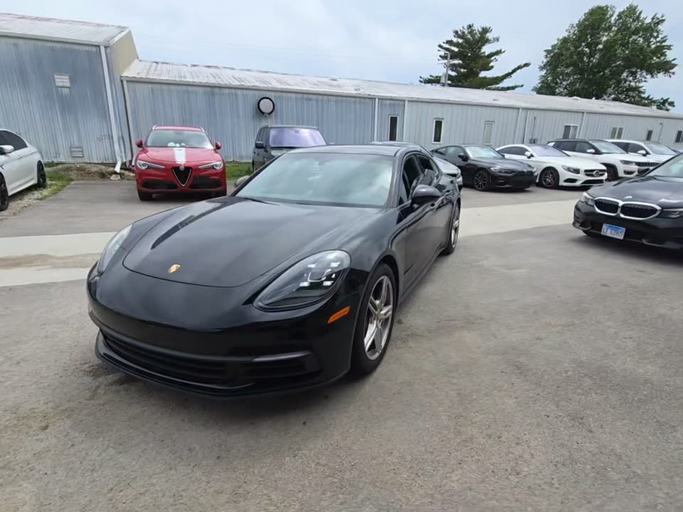 2018 Porsche Panamera 4 AWD