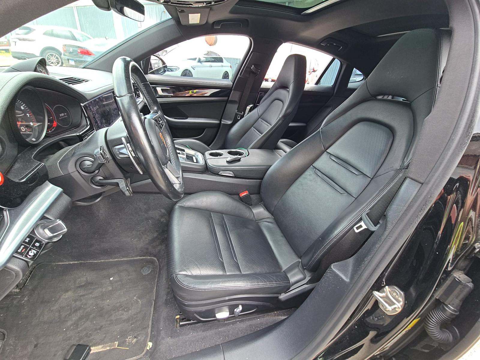 2018 Porsche Panamera 4 AWD