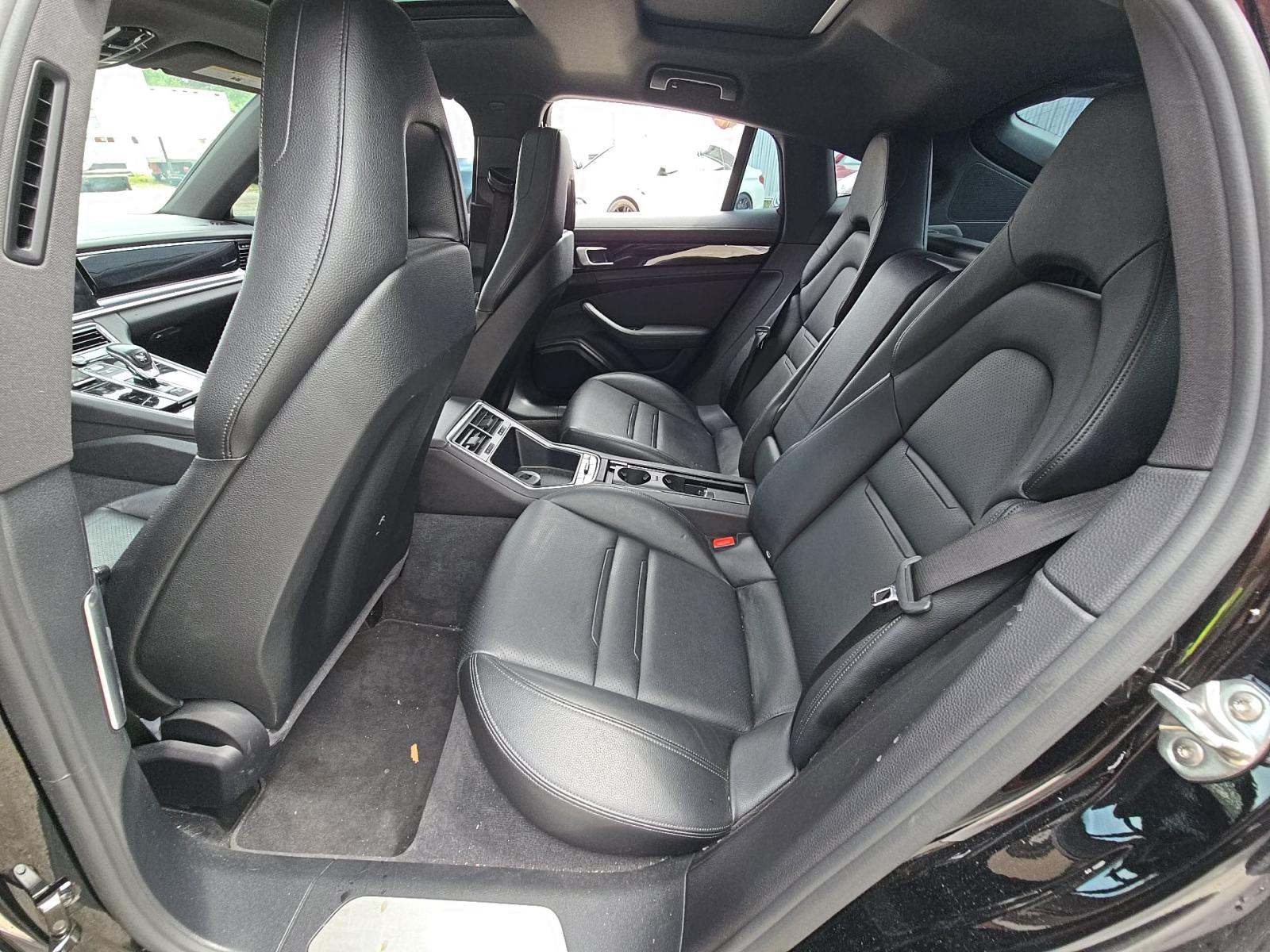 2018 Porsche Panamera 4 AWD