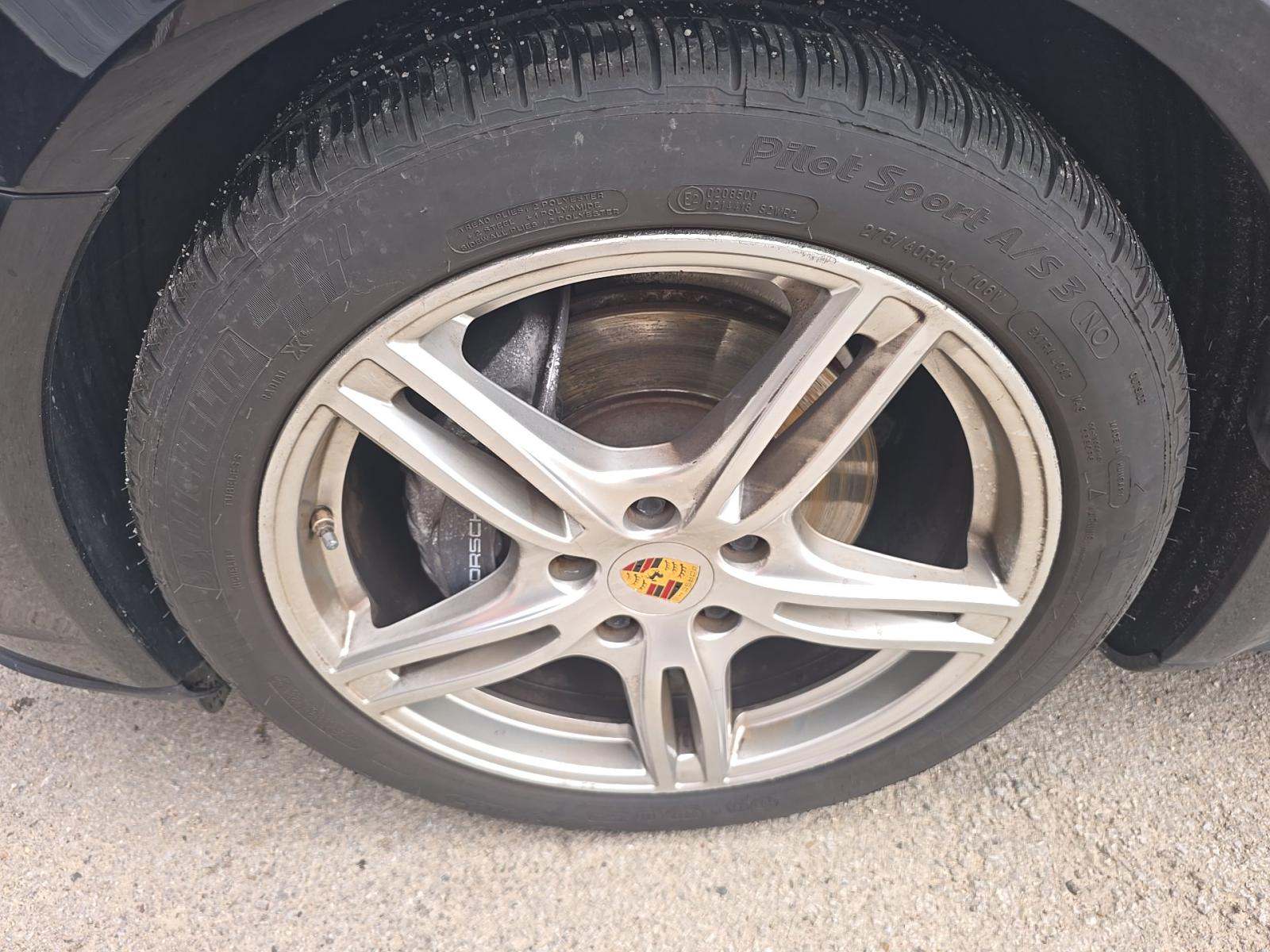 2018 Porsche Panamera 4 AWD