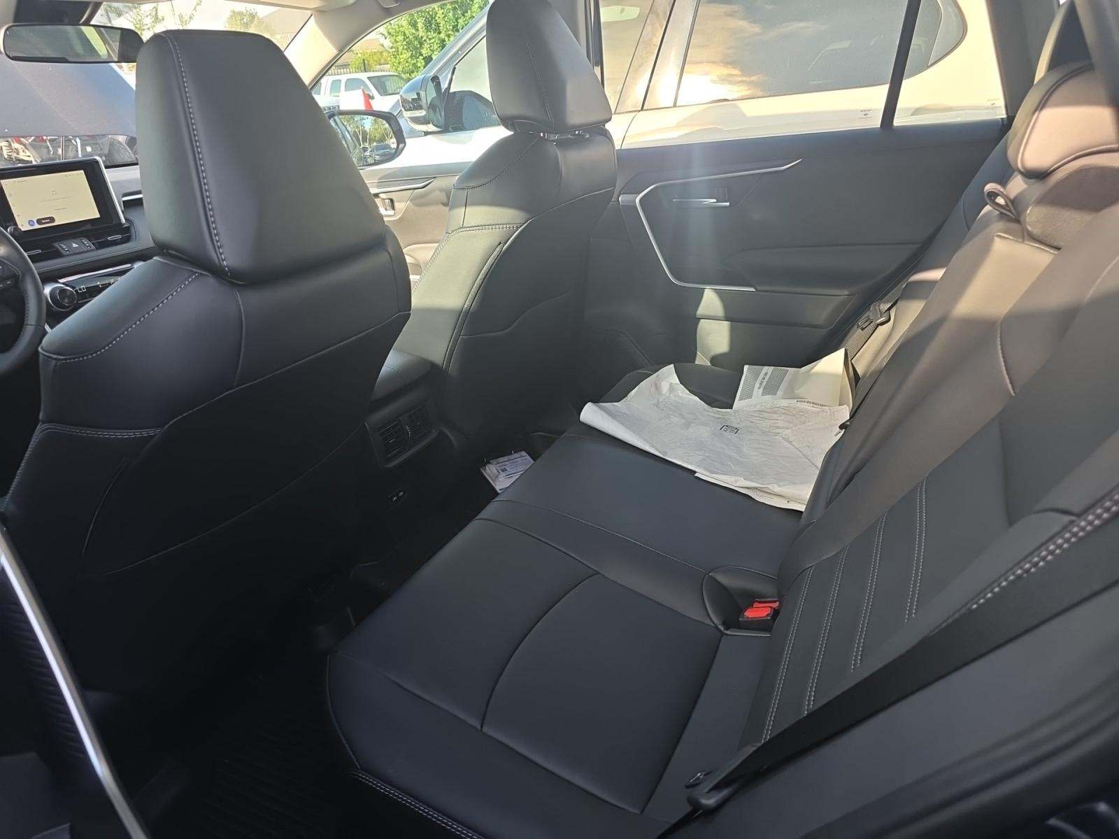 2025 Toyota RAV4 XLE Premium FWD