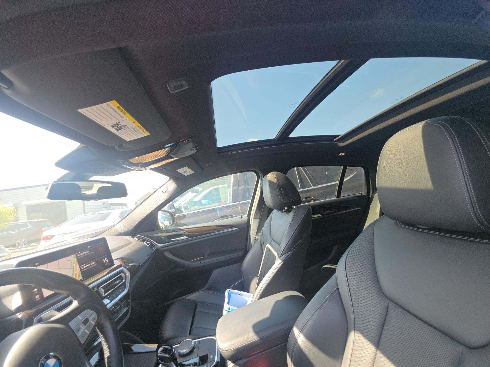 2022 BMW X4 xDrive30i AWD