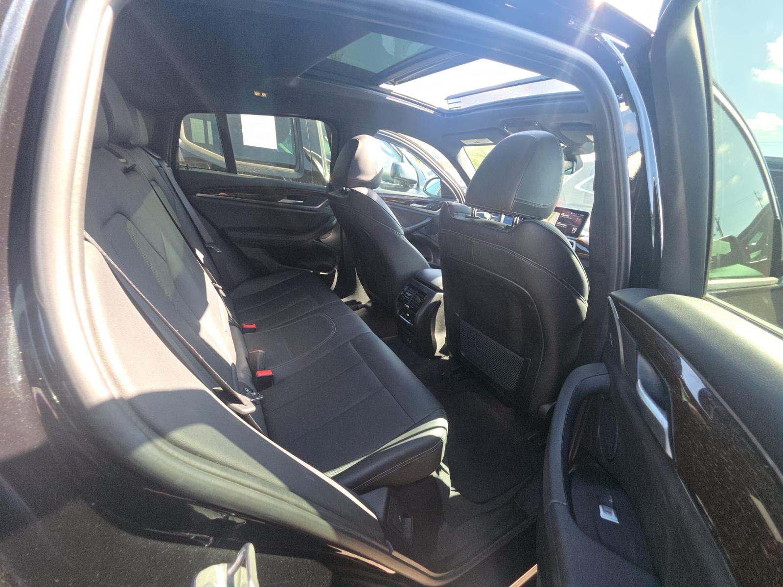 2022 BMW X4 xDrive30i AWD