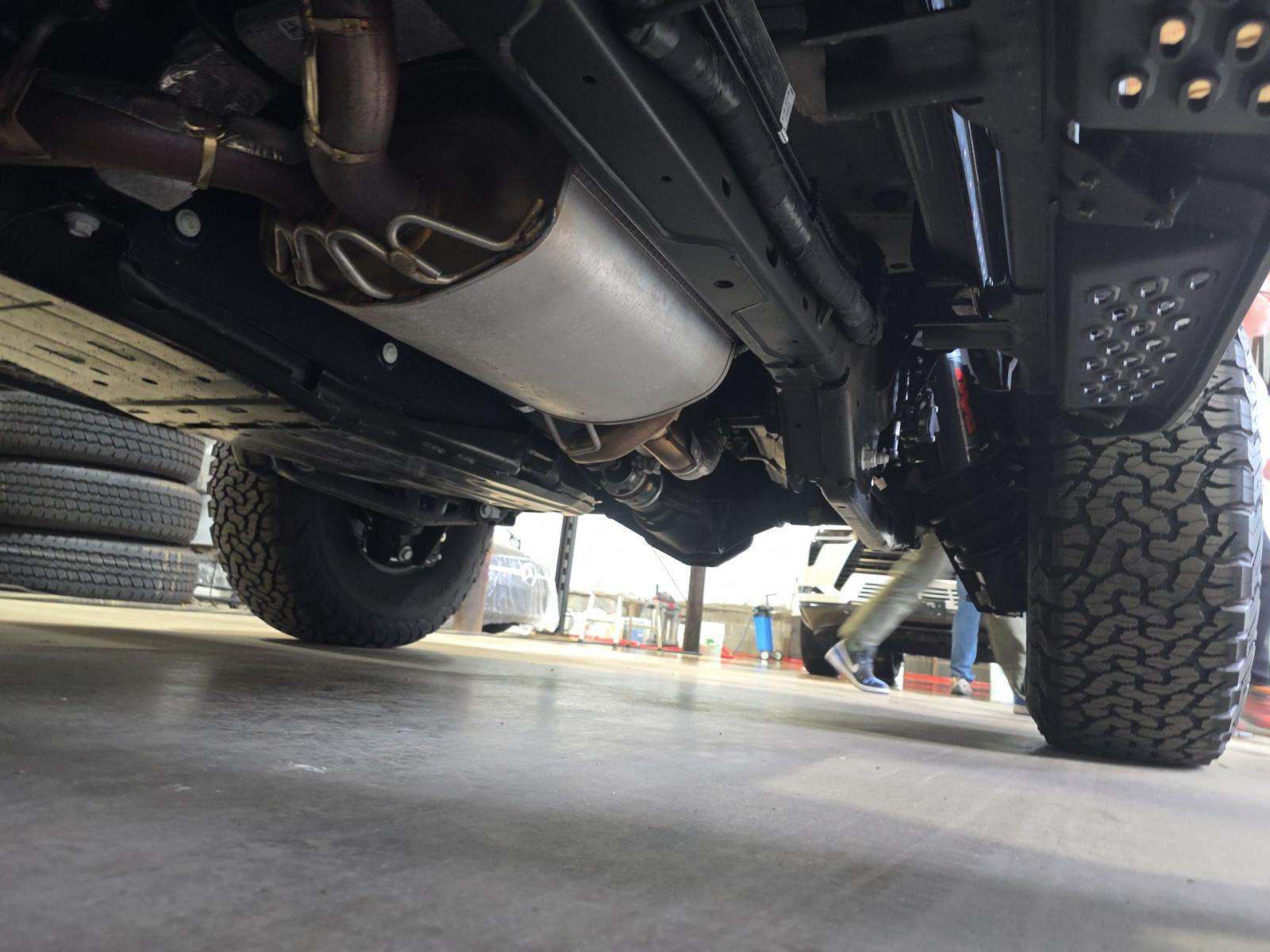 FORD BRONCO - 7