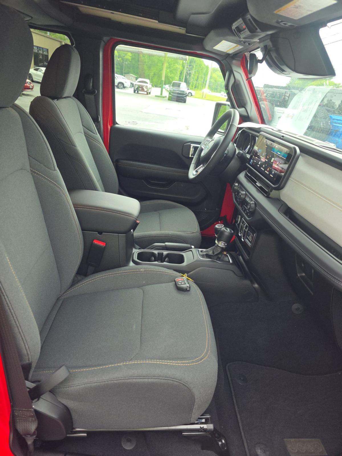 2025 Jeep Wrangler 4xe Sahara AWD