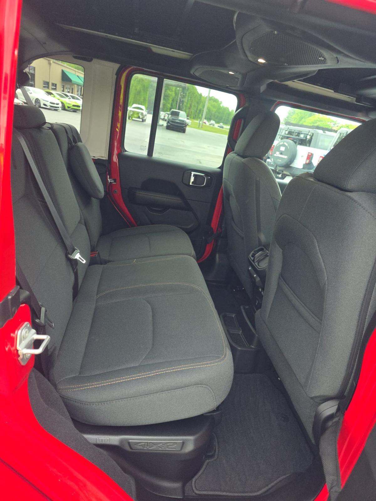 2025 Jeep Wrangler 4xe Sahara AWD