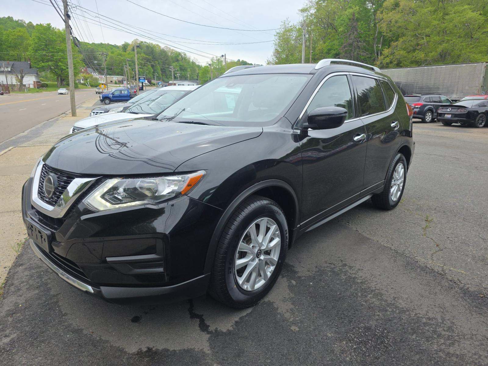 NISSAN ROGUE - 1