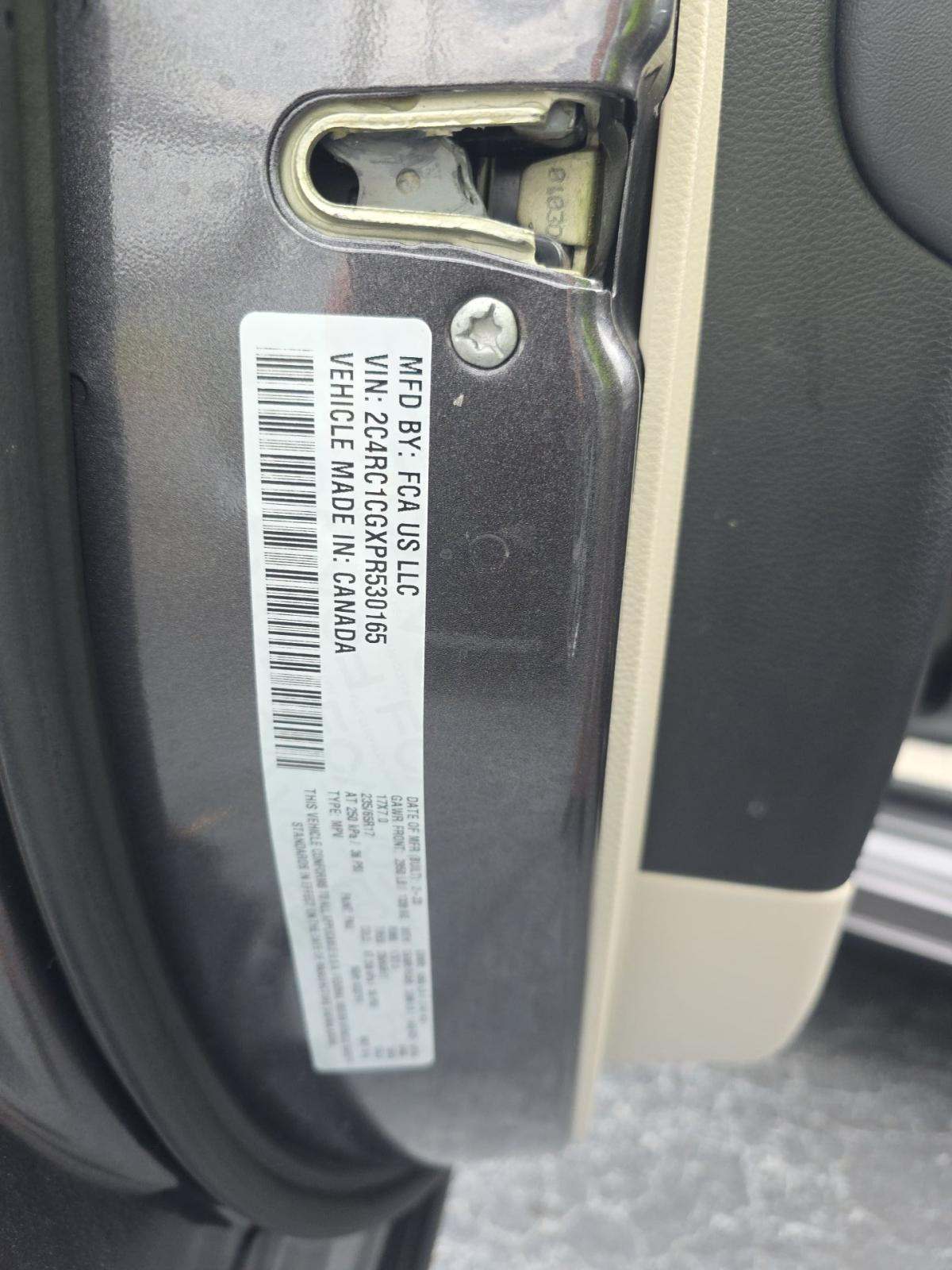 CHRYSLER VOYAGER - 5