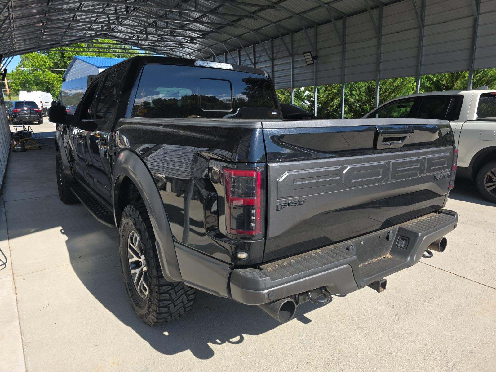 FORD F-150 - 2