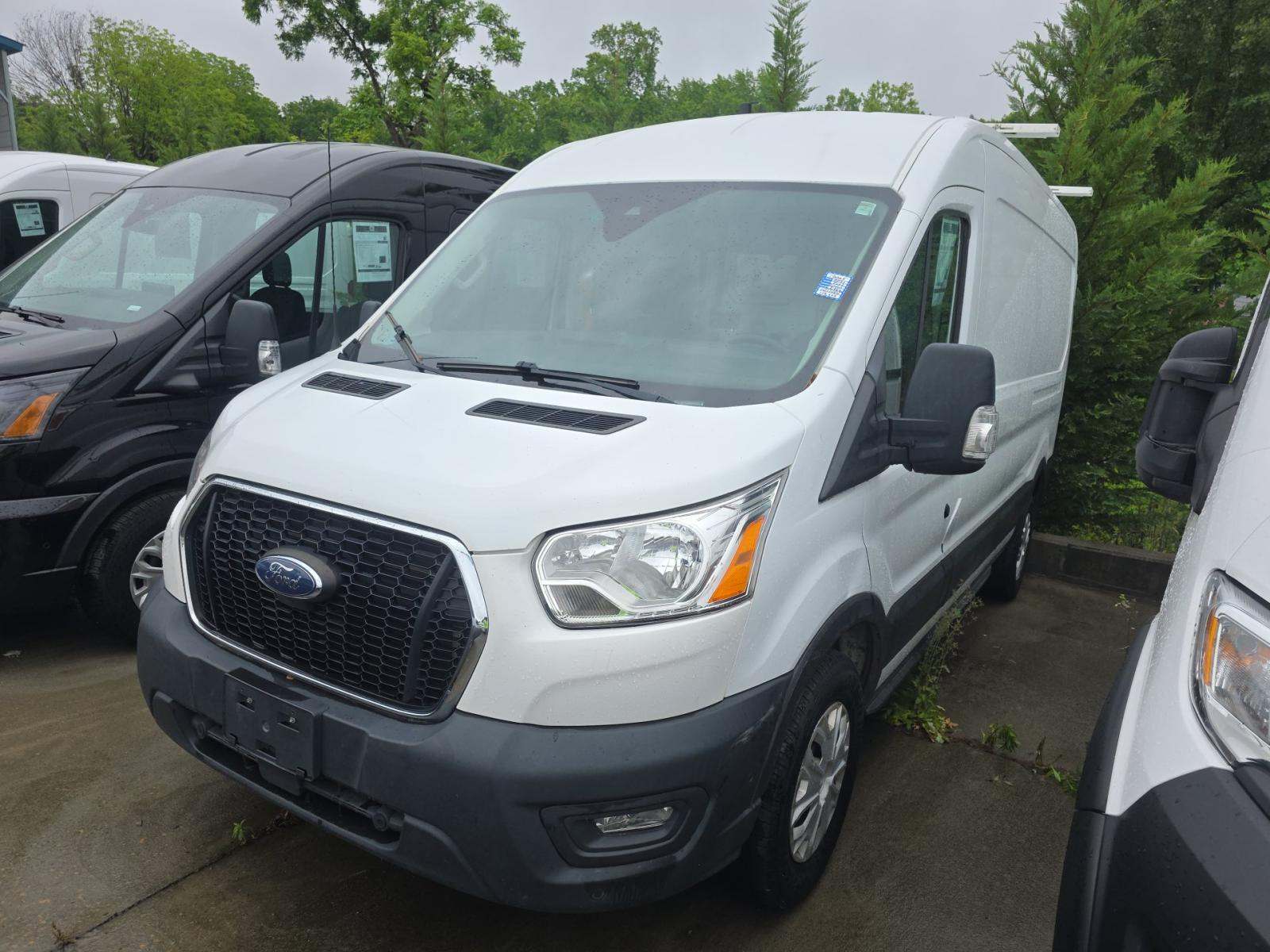 FORD TRANSIT 250 - 1