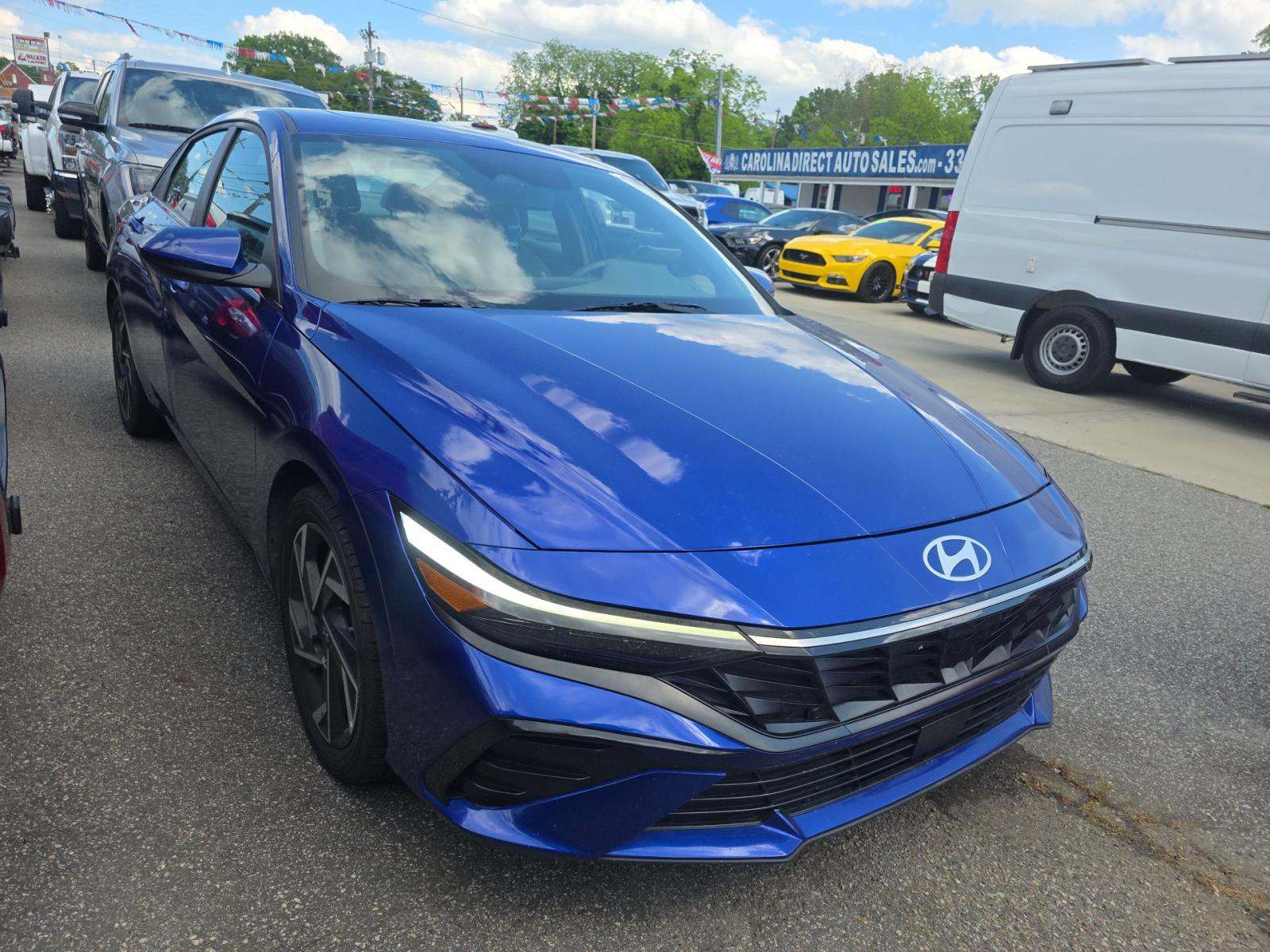 2025 Hyundai Elantra SEL Convenience FWD