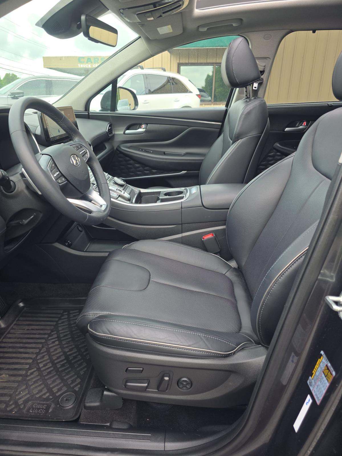 2022 Hyundai Santa Fe Limited FWD