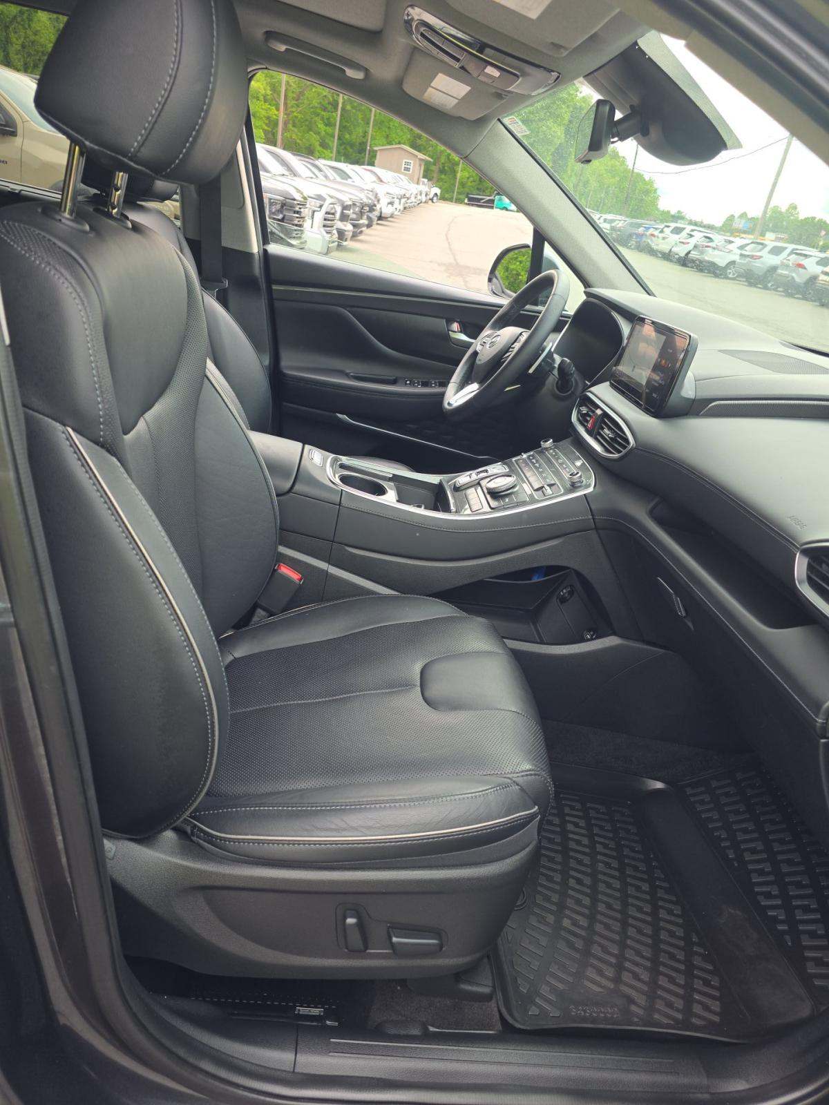 2022 Hyundai Santa Fe Limited FWD