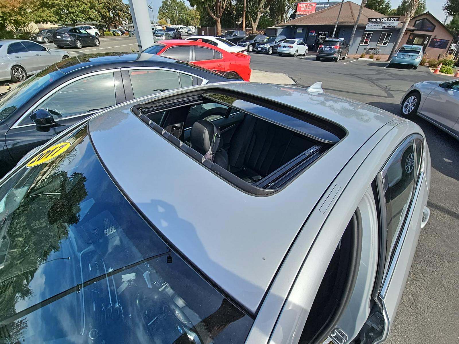 2017 BMW 5 Series 530i RWD