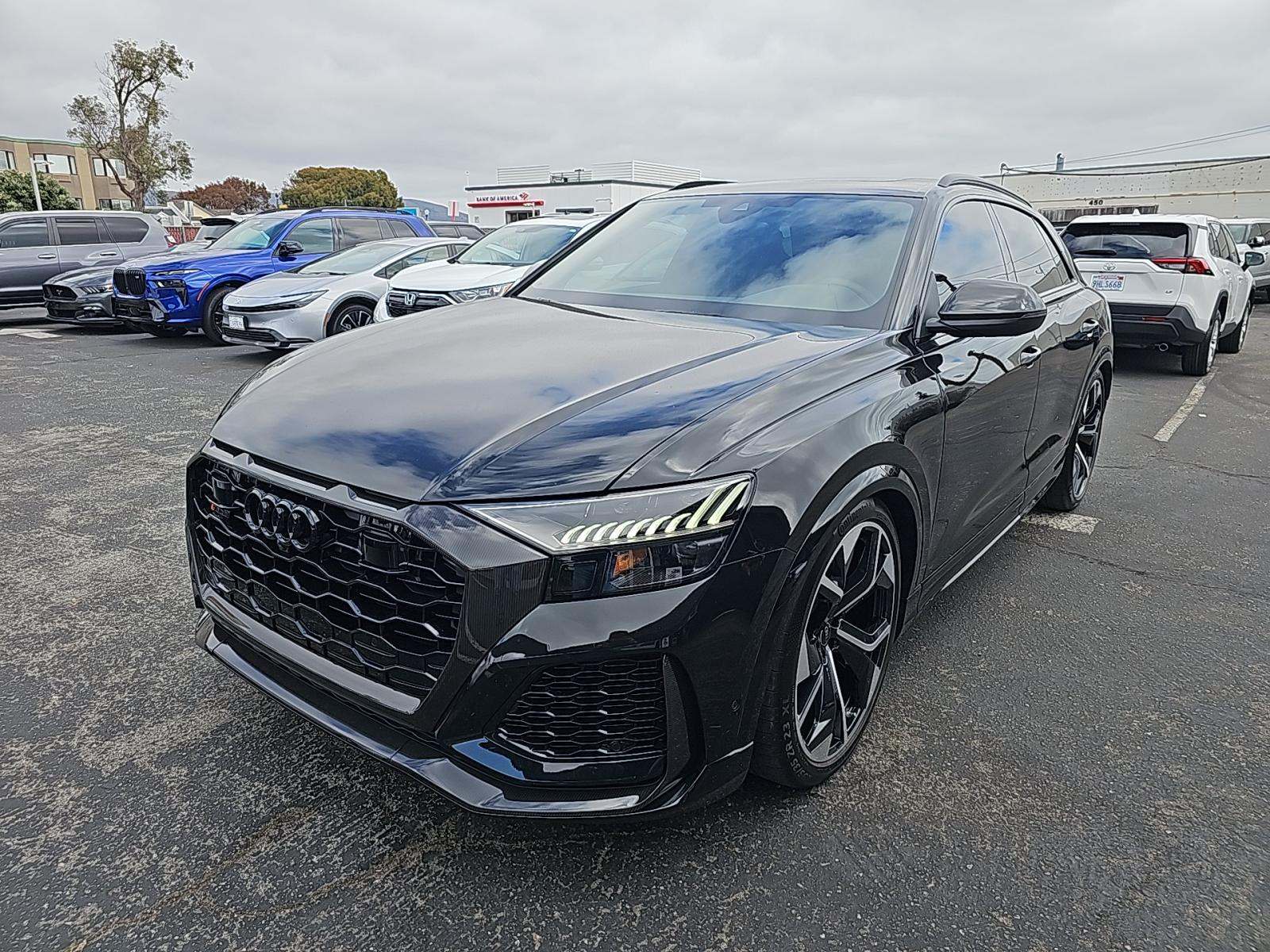 2023 Audi RS Q8