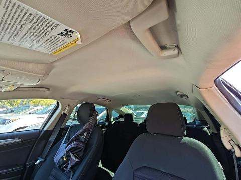 2018 Ford Fusion SE FWD