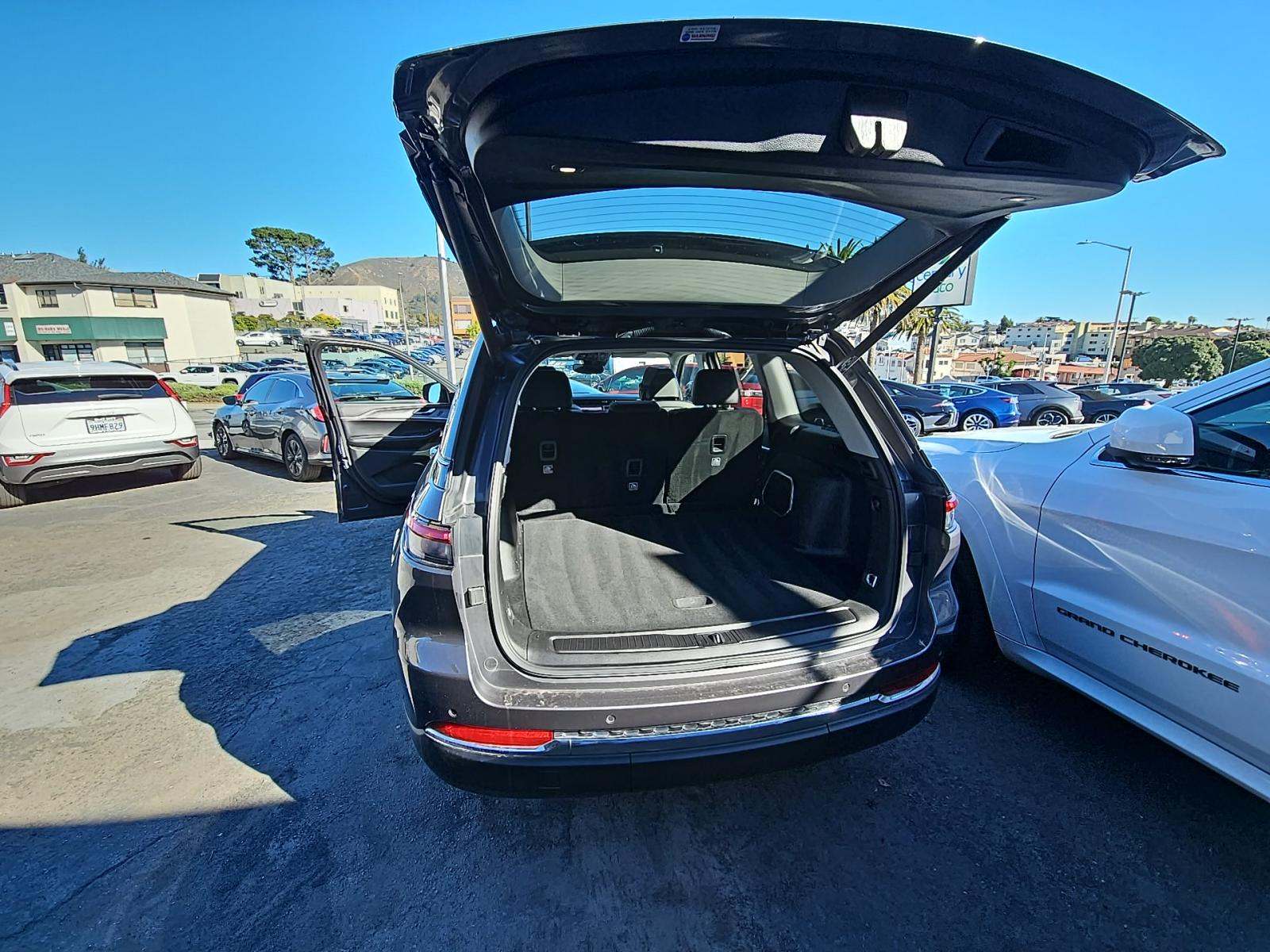 2022 Jeep Grand Cherokee 4xe AWD