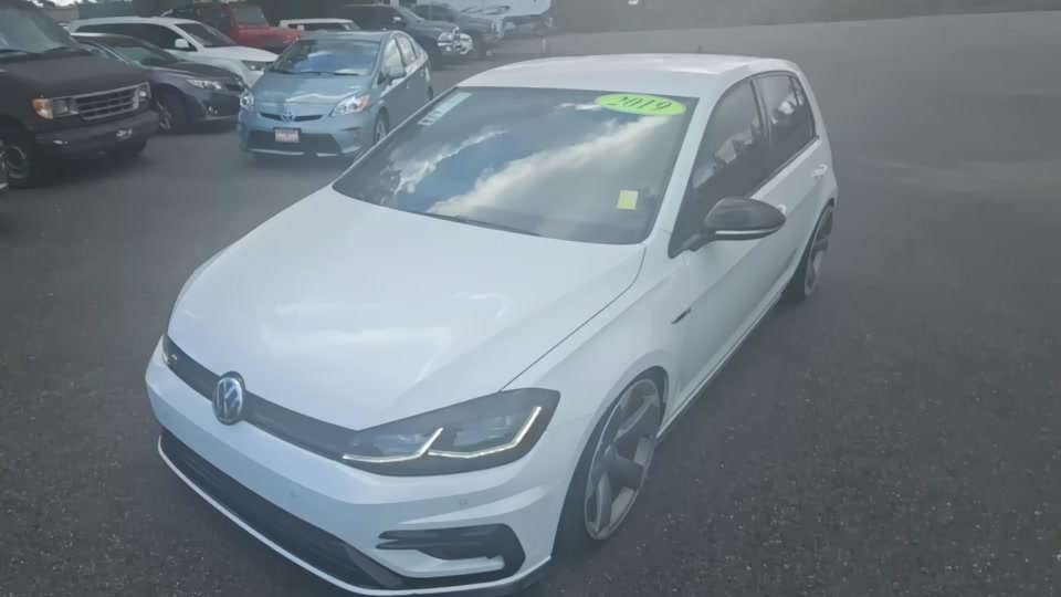 2019 Volkswagen Golf R Hatchback w/DCC & Navigation