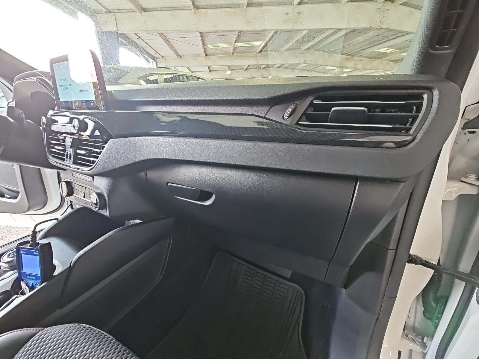 2024 Ford Escape Hybrid ST-Line FWD