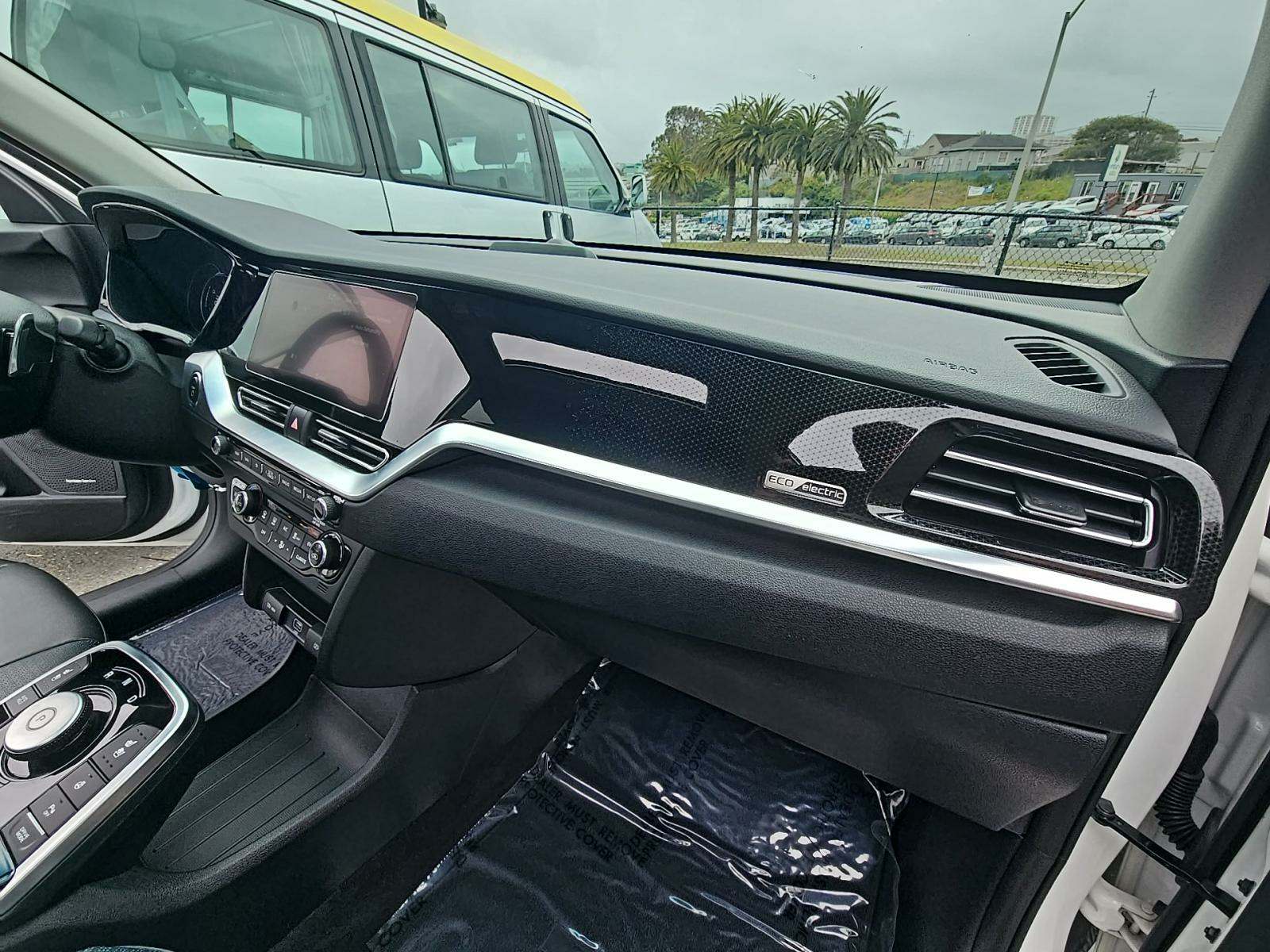 2022 Kia Niro EV EX Premium FWD