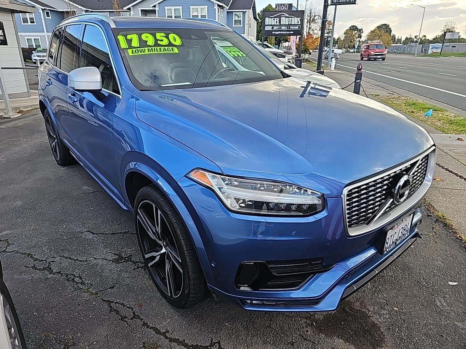 2017 Volvo XC90 T5 R-Design FWD