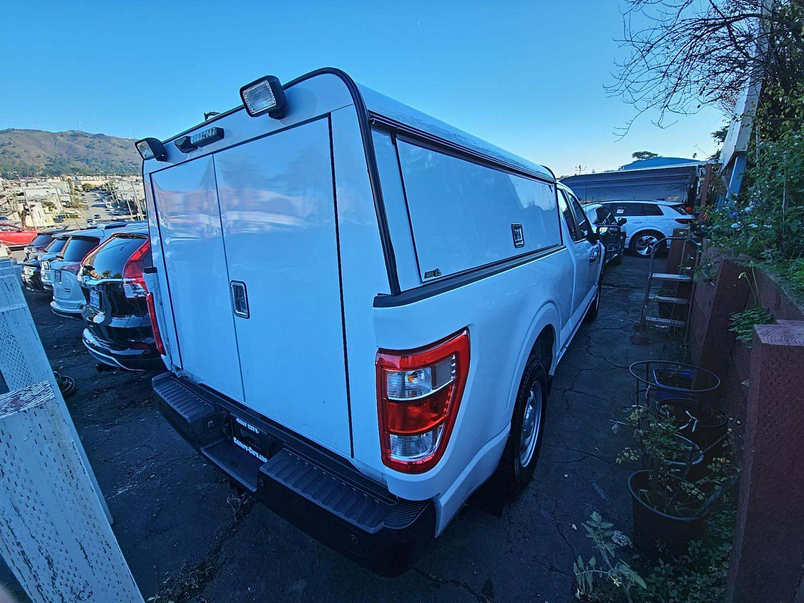 2022 Ford F-150 XL RWD